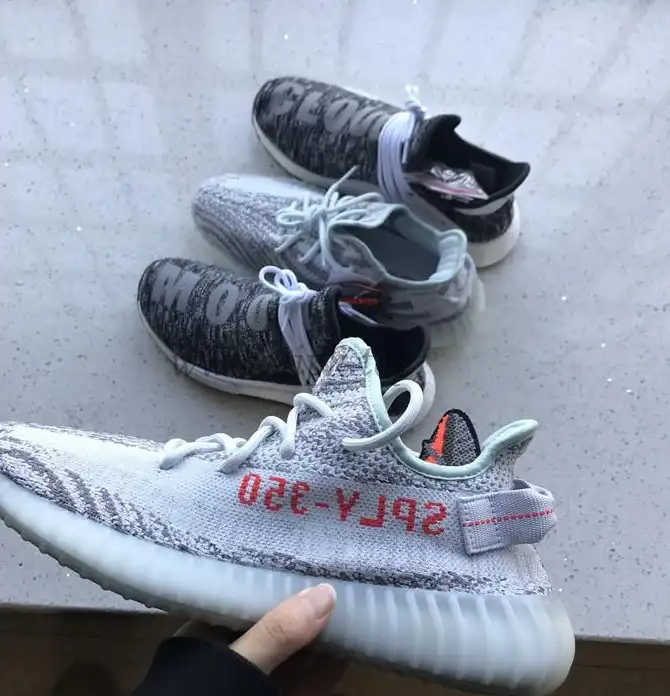 PK God Yeezy 350 V2 blue tint WITH REAL PREMEKNIT FROM HUAYIYI WHICH OFFER PRIMEKNIT TO ADIDAS DIRECTLY