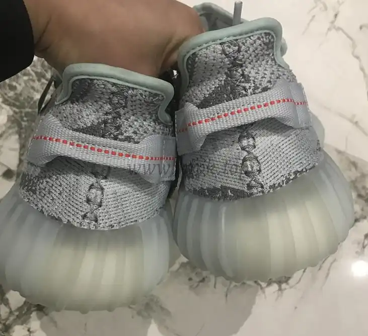 PK God Yeezy 350 V2 blue tint WITH REAL PREMEKNIT FROM HUAYIYI WHICH OFFER PRIMEKNIT TO ADIDAS DIRECTLY