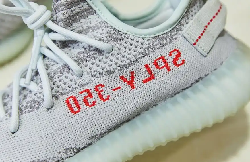 PK God Yeezy 350 V2 blue tint WITH REAL PREMEKNIT FROM HUAYIYI WHICH OFFER PRIMEKNIT TO ADIDAS DIRECTLY