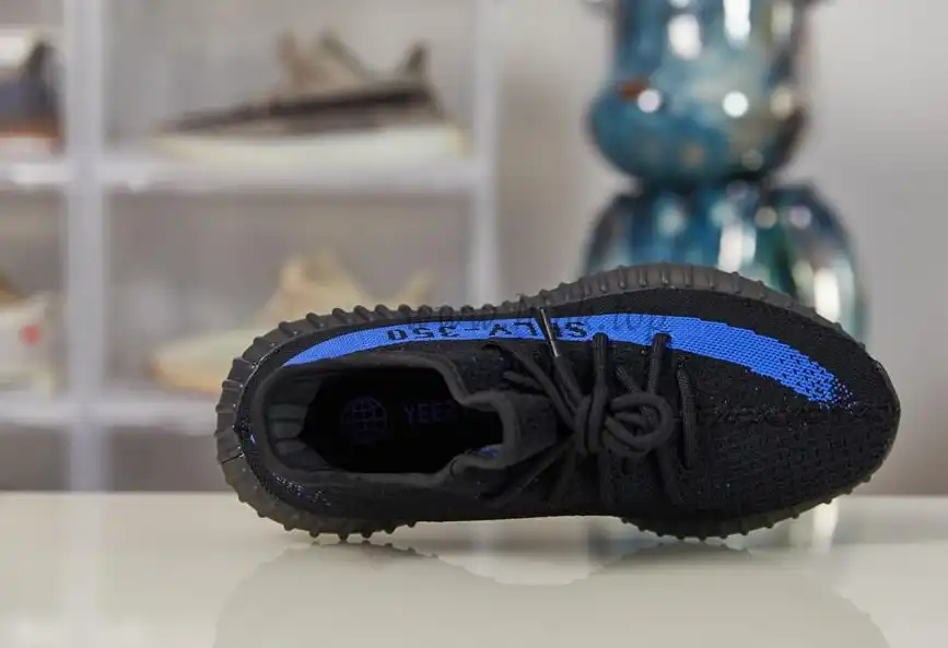 PK God adidas Yeezy Boost 350 V2 dazzling blue Retail materials ready to ship