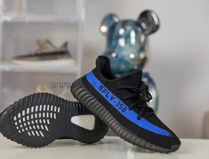 PK God adidas Yeezy Boost 350 V2 dazzling blue Retail materials ready to ship