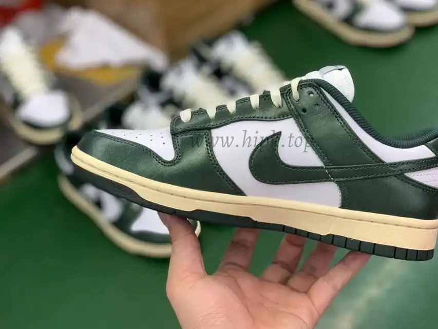 PK god Nike dunk low vintage green retail materials ready to ship