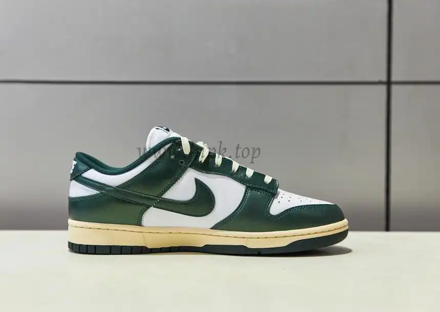 PK god Nike dunk low vintage green retail materials ready to ship