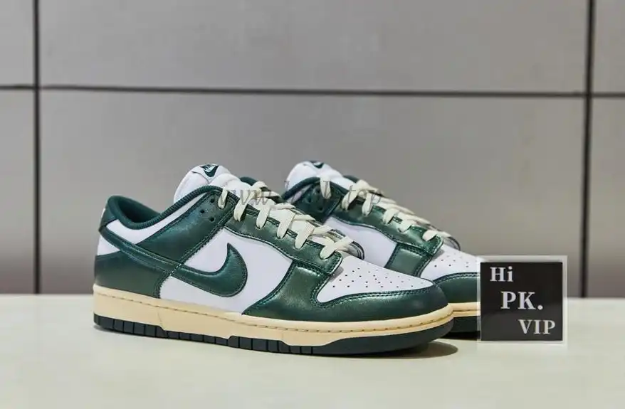 PK god Nike dunk low vintage green retail materials ready to ship