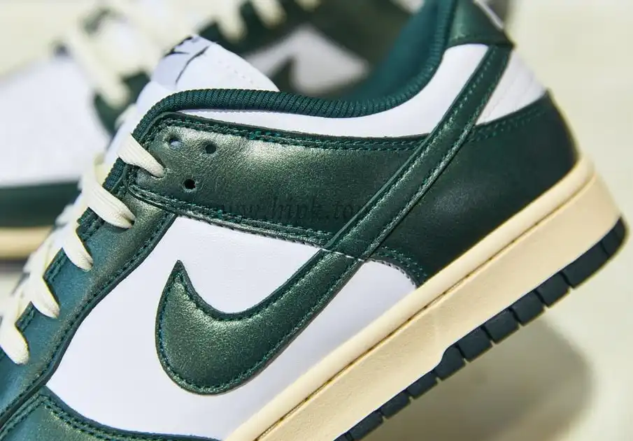 PK god Nike dunk low vintage green retail materials ready to ship