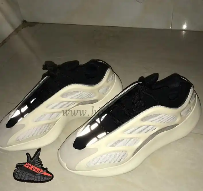 Pk God exclusive yeezy 700 V3 Azael retail materials ready to ship