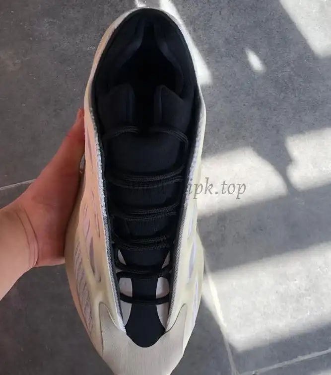 Pk God exclusive yeezy 700 V3 Azael retail materials ready to ship