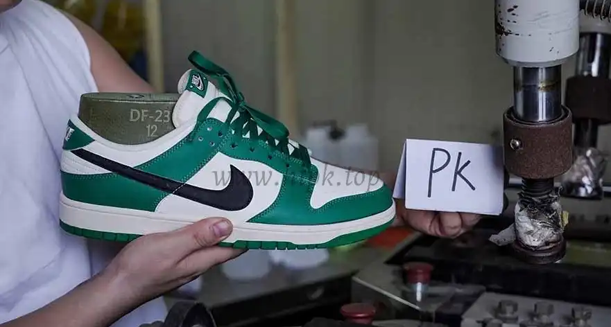 PK GOD Nike Dunk Low SE Lottery RETAIL MATERIALS READY TO SHIP