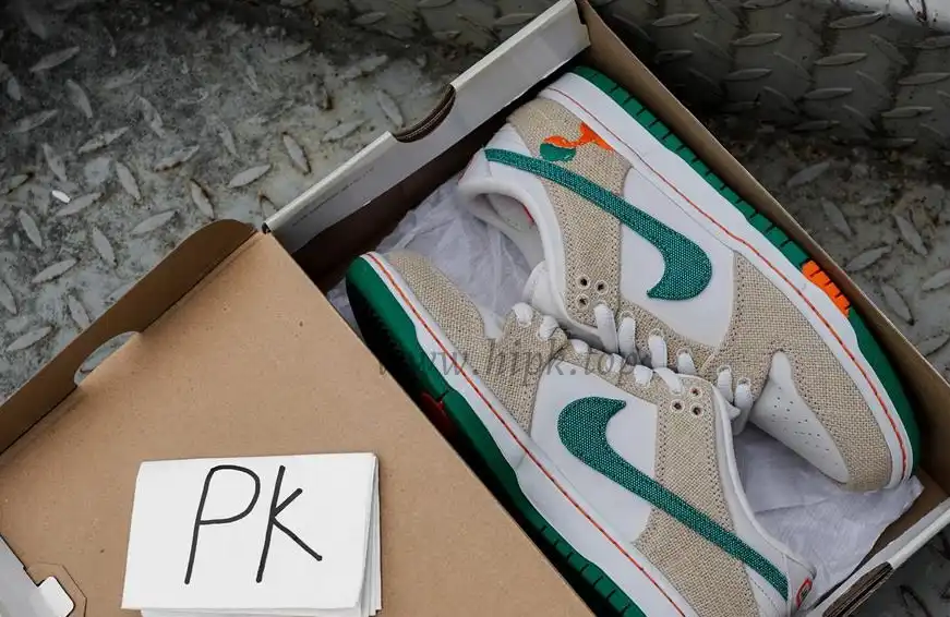 PK Jarritos X dunk SB low phantom and Malachite preorder ready on June 5th