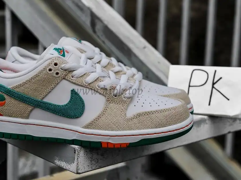 PK Jarritos X dunk SB low phantom and Malachite preorder ready on June 5th