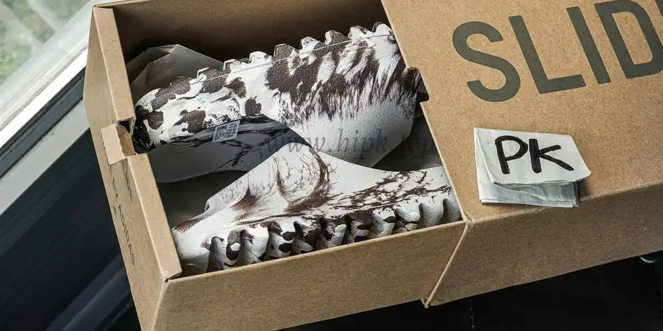 PK GOD Yeezy Slides ‘Enflame Oil’ RETAIL MATERIALS READY TO SHIP