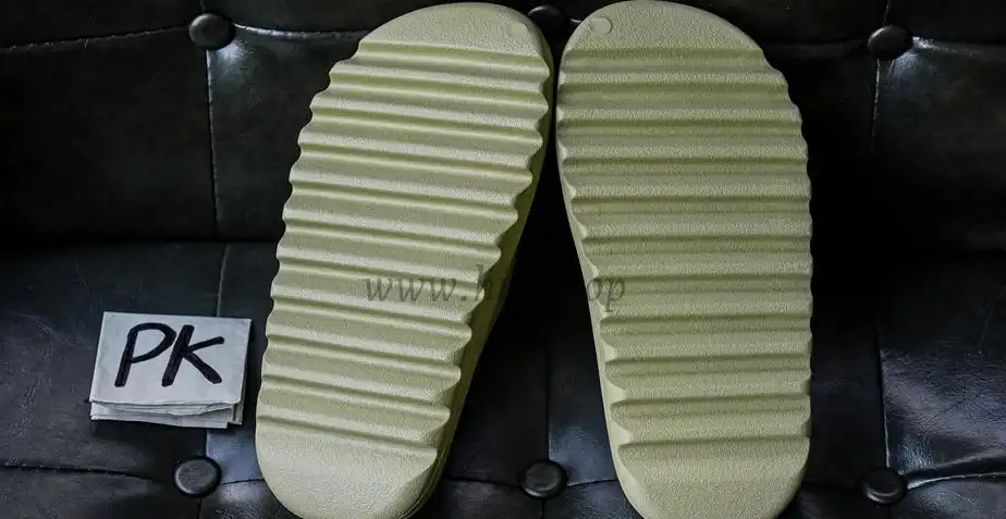 PK GOD adidas Yeezy Slide Resin RETAIL MATERIALS READY TO SHIP