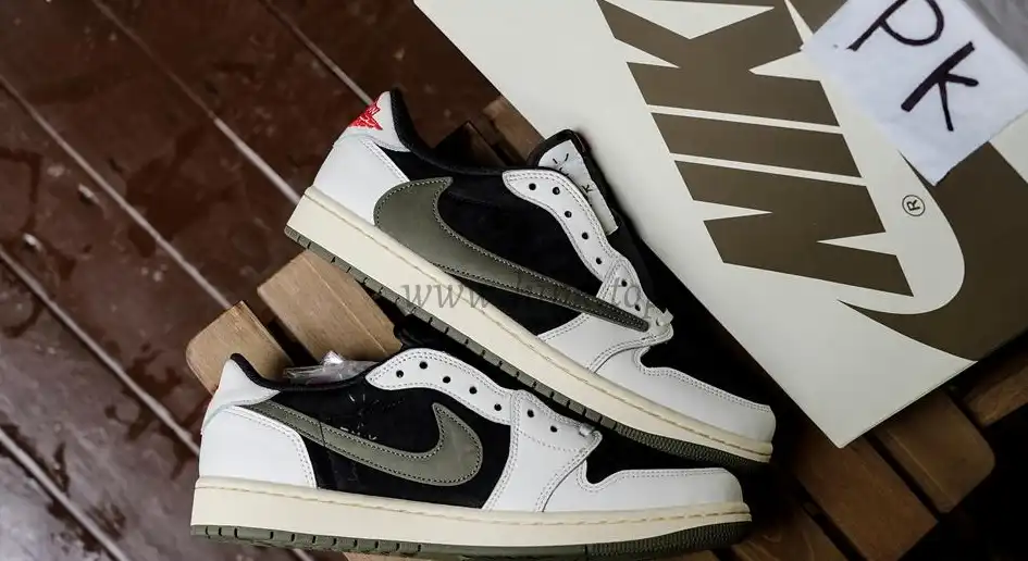 PK 4.0 Jordan 1 Retro Low OG SP Travis Scott 4.0 Olive RETAIL MATERIALS READY TO SHIP