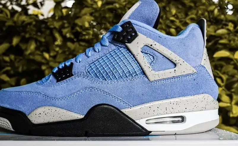 PK GOD Jordan 4 Retro University Blue RETAIL MATERIALS READY TO SHIP