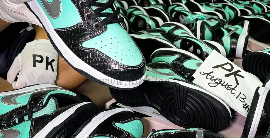 PK5.0 Nike SB Dunk Low Diamond Supply Co Aqua Blue RETAIL MATERIALS READY TO SHIP