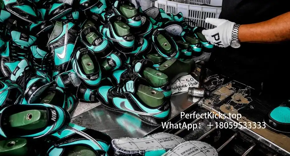 PK5.0 Nike SB Dunk Low Diamond Supply Co Aqua Blue RETAIL MATERIALS READY TO SHIP