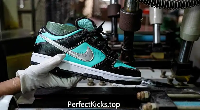 PK5.0 Nike SB Dunk Low Diamond Supply Co Aqua Blue RETAIL MATERIALS READY TO SHIP