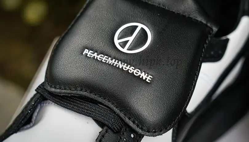 PK GOD Nike Kwondo 1 G-Dragon Peaceminusone Panda RETAIL MATERIALS READY TO SHI