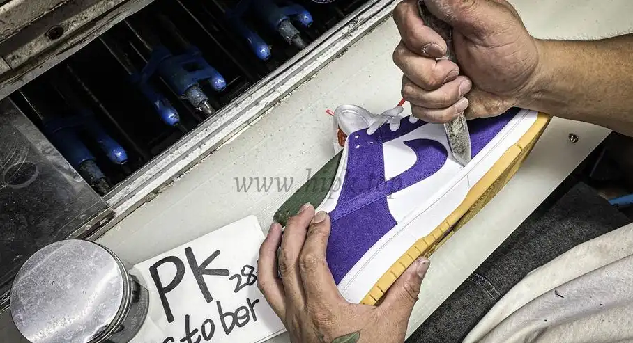 PK GOD Nike Dunk Low Pro ISO Orange Label Court Purple RETAIL MATERIALS READY TO SHIP