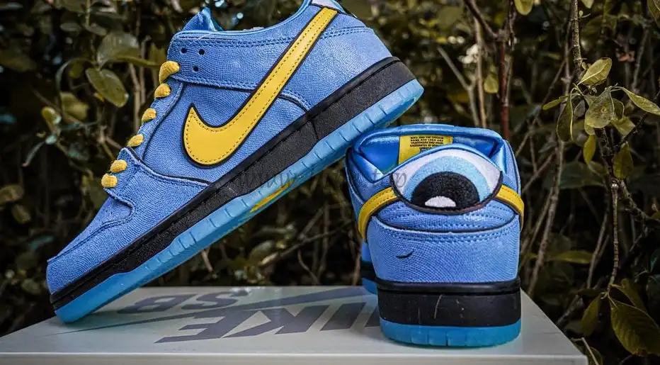 PK GOD The Powerpuff Girls x Nike Dunk SB Low Light Blue RETAIL MATERIALS READY TO SHIP