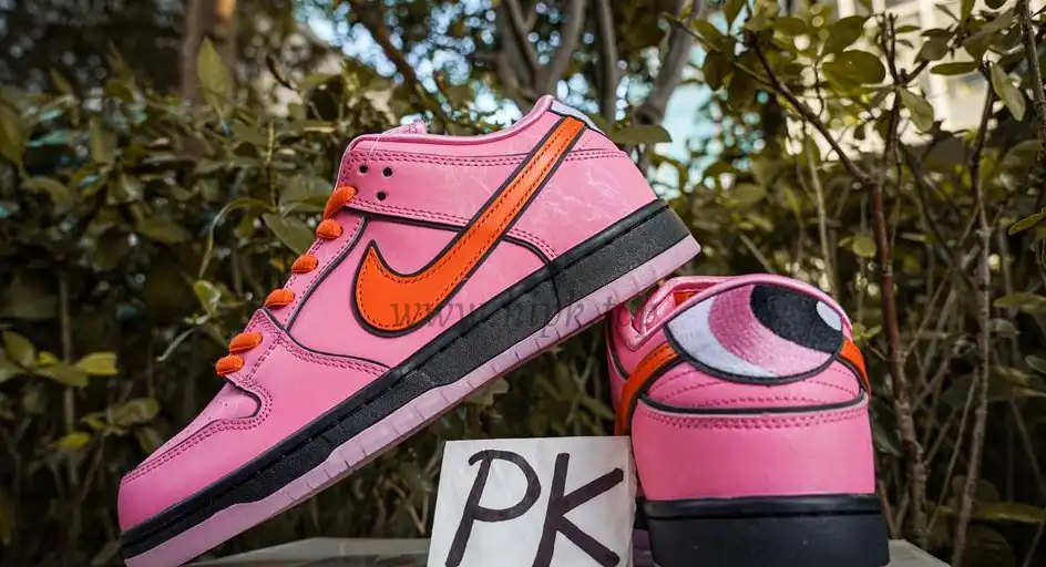 PK GOD The Powerpuff Girls x Nike Dunk SB Low Pink RETAIL MATERIALS READY TO SHIP