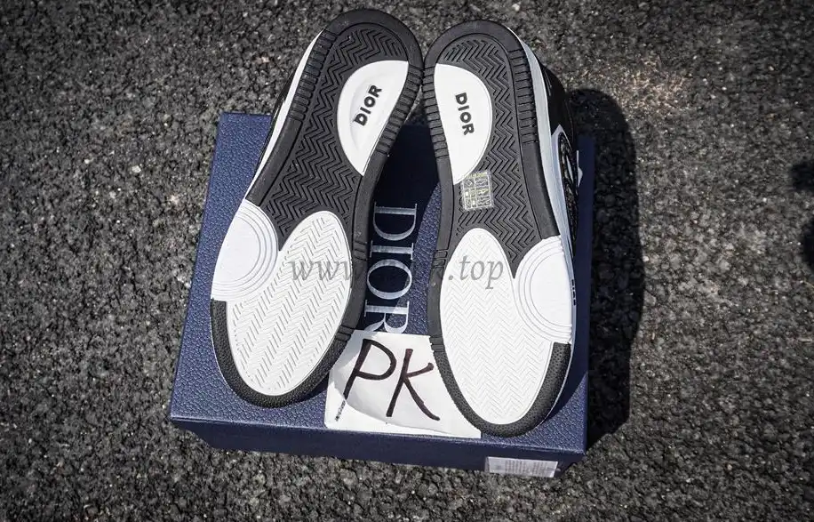 PK GOD Dior B57 MID-TOP SNEAKER Black and White RETAIL MATERIALS READY TO SHIP