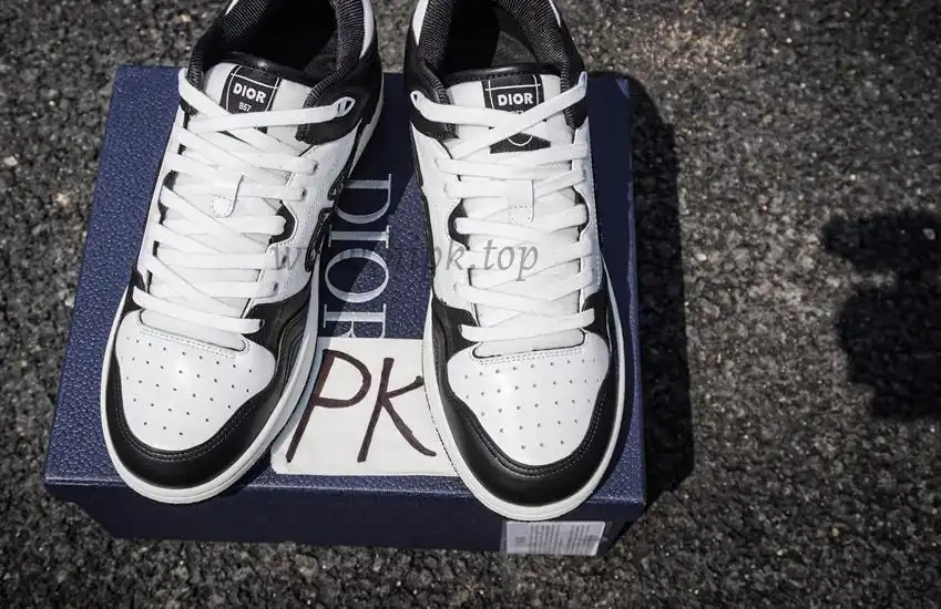 PK GOD Dior B57 MID-TOP SNEAKER Black and White RETAIL MATERIALS READY TO SHIP