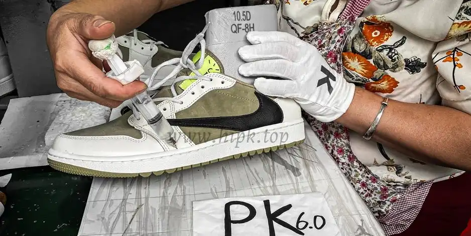 PK 4.0 Jordan 1 Retro Low Golf Travis Scott Neutral Olive RETAIL MATERIALS READY TO SHIP