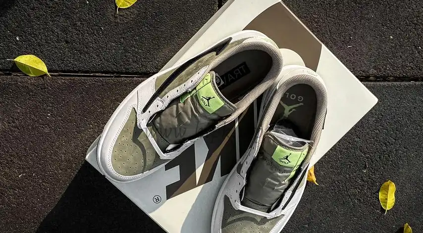 PK 4.0 Jordan 1 Retro Low Golf Travis Scott Neutral Olive RETAIL MATERIALS READY TO SHIP