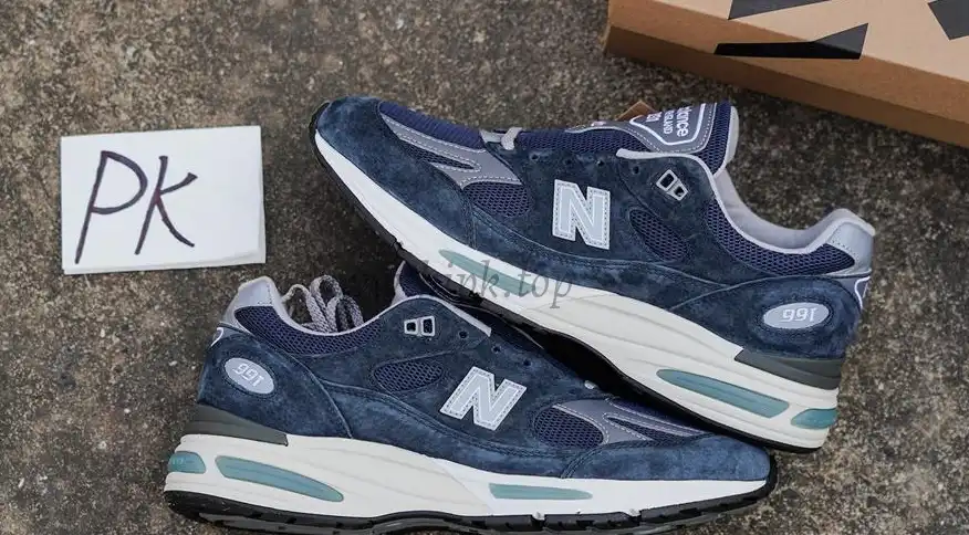 PK GOD New Balance 991v2 Made in UK Dark Navy RETAIL MATERIALS READY TO SHIP