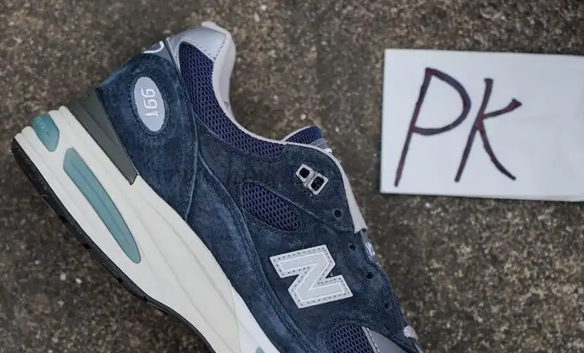 PK GOD New Balance 991v2 Made in UK Dark Navy RETAIL MATERIALS READY TO SHIP