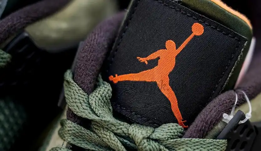 PK GOD Jordan 4 Undefeated Travis Scott Olive RETAIL MATERIALS READY TO SHIP