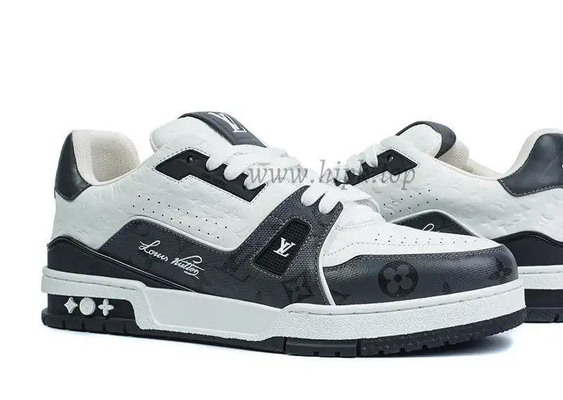 Pkgod Louis Vuitton Trainer White Black Monogram retail materials ready to ship