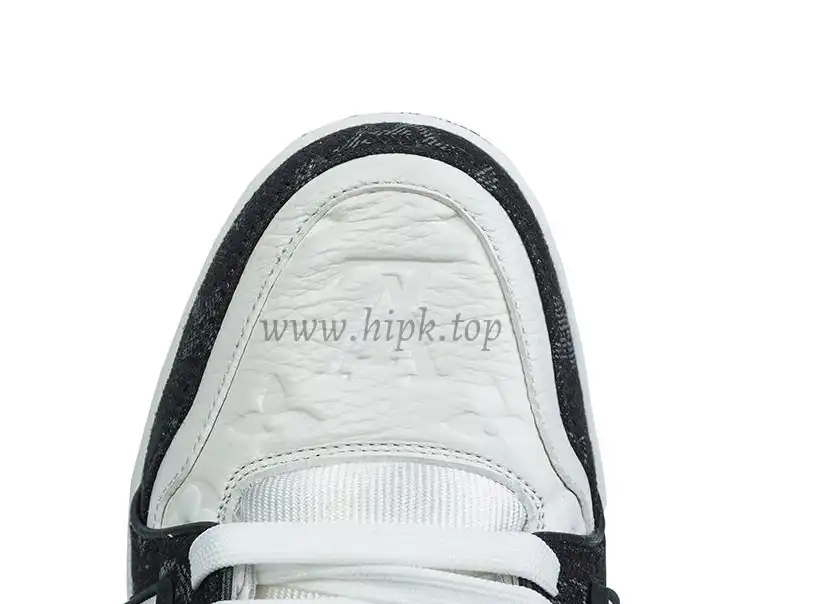 PK god Louis Vuitton LV Trainer White Black retail materials ready to ship