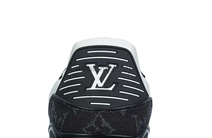 PK god Louis Vuitton LV Trainer White Black retail materials ready to ship