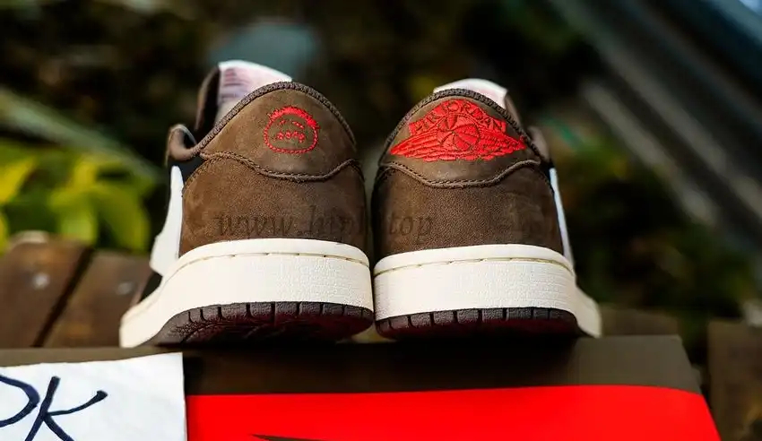 PK 5.0 TRAVIS SCOTT X AJ1 LOW WITH RETAIL MATERIALS READY TO SHIP