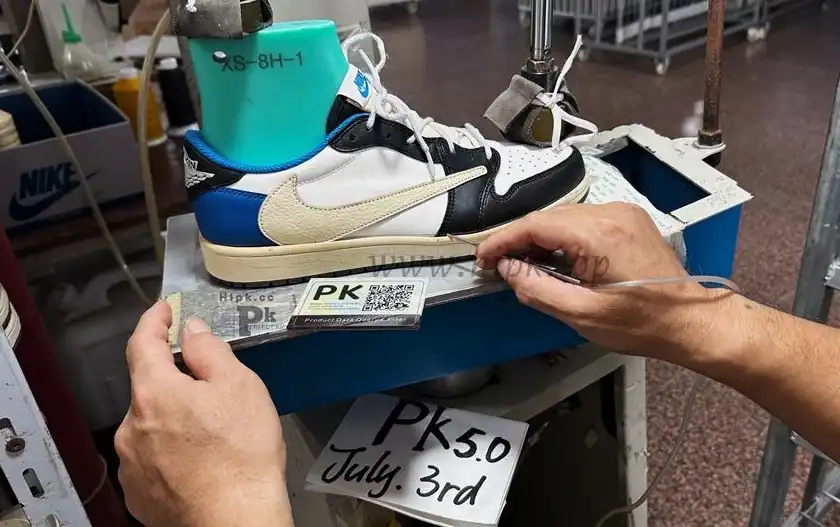 PK 5.0 TRAVIS SCOTT X FRAGEMENT X AIR JORDAN 1 LOW OG RETAIL MATERIALS READY TO SHIP