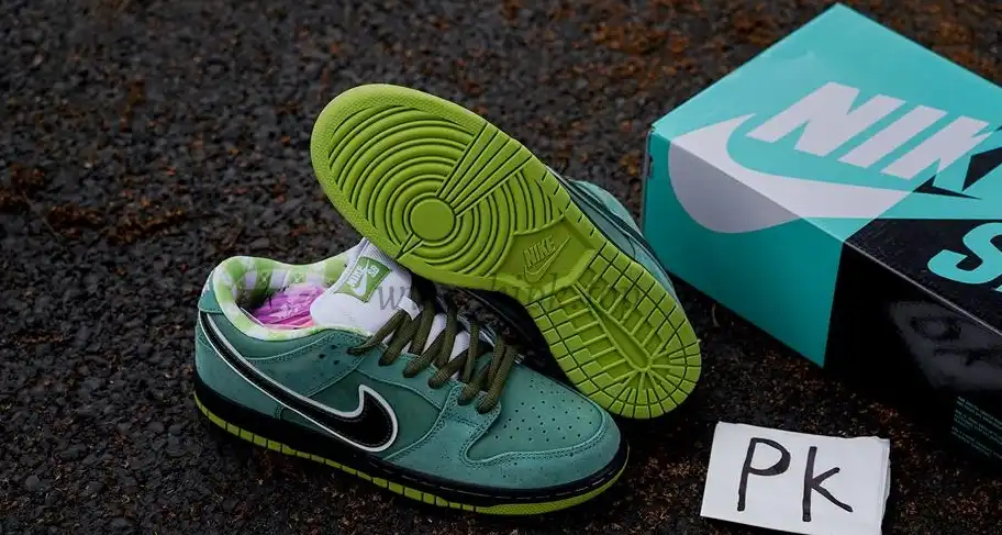 Pk God Sb dunk green lobster retail materials ready to ship