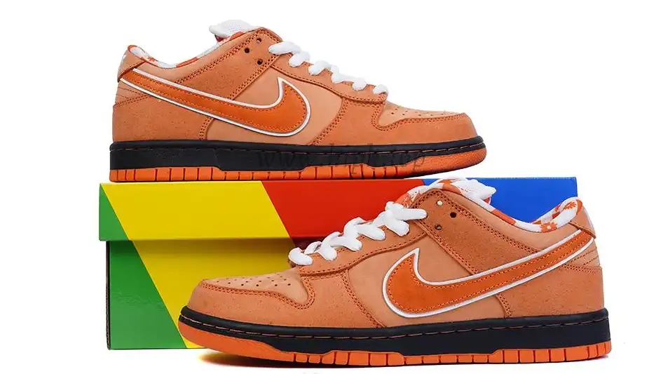 PK GOD NIKE SB DUNK LOW CONCEPTS ORANGE LOBSTER RETAIL MATERIALS READY TO SHIP