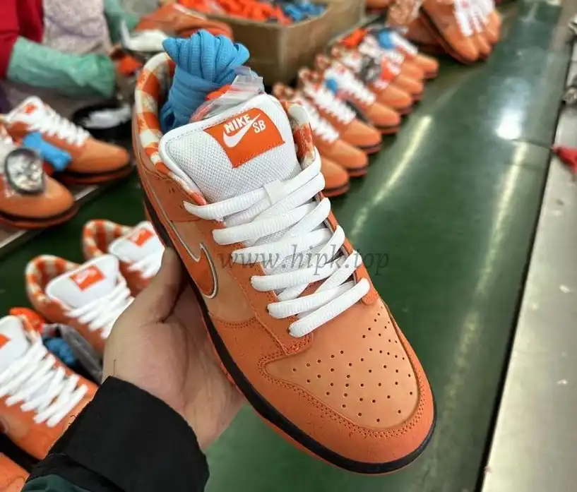 PK GOD NIKE SB DUNK LOW CONCEPTS ORANGE LOBSTER RETAIL MATERIALS READY TO SHIP