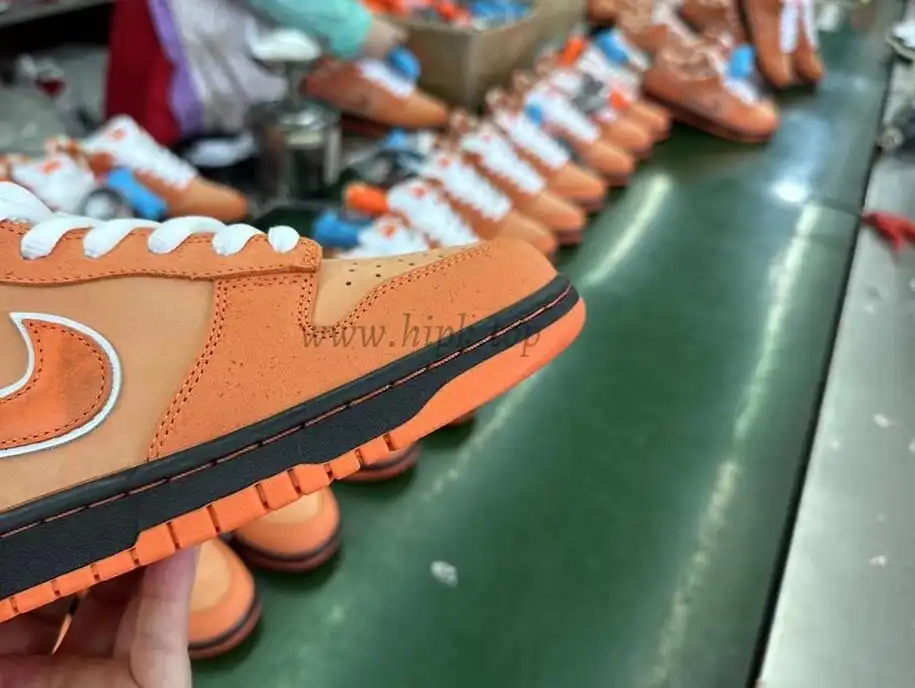 PK GOD NIKE SB DUNK LOW CONCEPTS ORANGE LOBSTER RETAIL MATERIALS READY TO SHIP