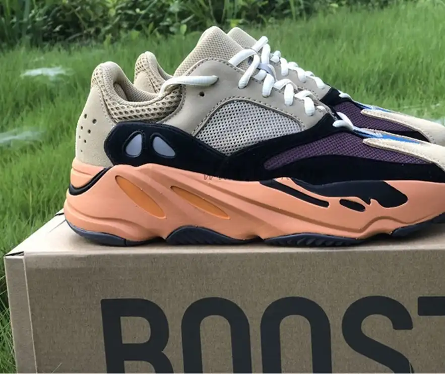 PK GOD Yeezy 700 “Enflame Amber”retail materials ready to ship