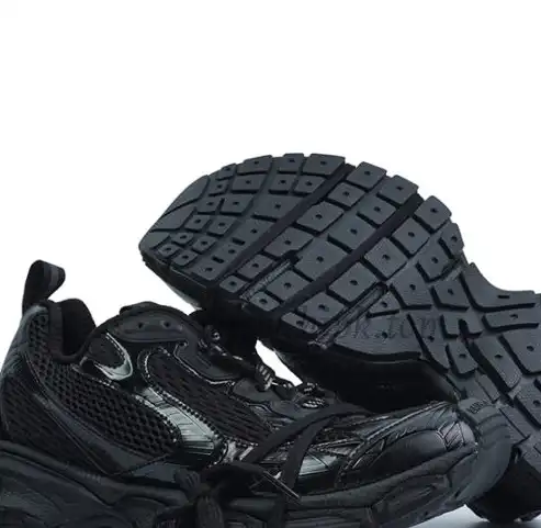 PK God Balen Triple S Designer David Tourniaire launches brand “Shoes 53045”all black retail materials ready to ship