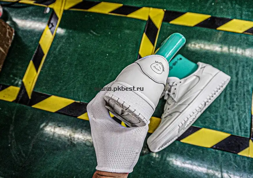 PK5.0 Travis Scott x Air Jordan 1 ‘Low White Party’ RETAIL MATERIALS READY TO SHIP