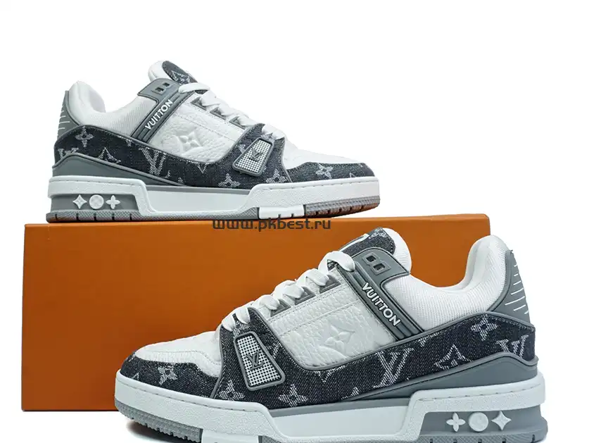 PK GOD  LOUIS VUITTON Trainer off-white RETAIL MATERIALS READY TO SHIP