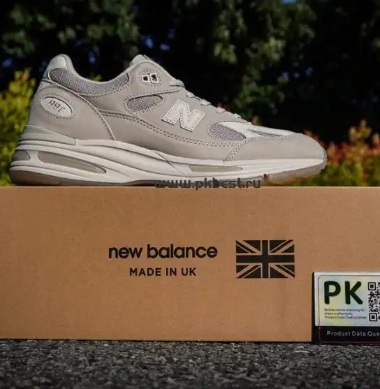 PK GOD STONE ISLAND x  New Balance NB 991 v2 black RETAIL MATERIALS READY TO SHIP