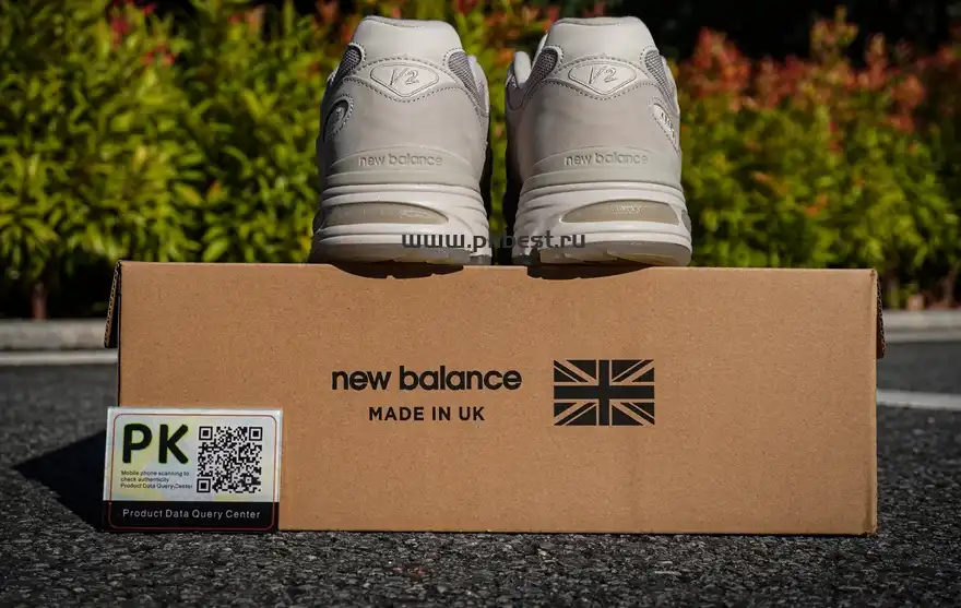 PK GOD STONE ISLAND x New Balance NB 991 V2 gray RETAIL MATERIALS READY TO SHIP