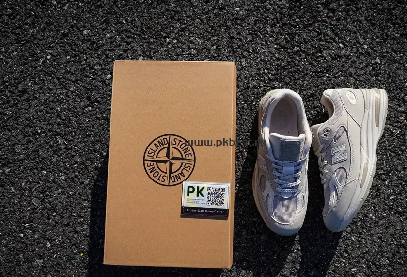PK GOD STONE ISLAND x New Balance NB 991 V2 gray RETAIL MATERIALS READY TO SHIP