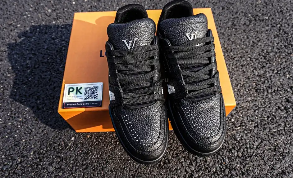 PK GOD LOUIS VUITTON Trainer black RETAIL MATERIALS READY TO SHIP