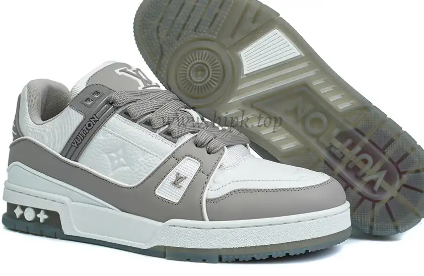 PK god Louis Vuitton LV Trainer Gray White retail materials ready to ship